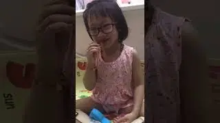 Vui chơi trò chuyện cùng ba, chơi đùa cùng ba