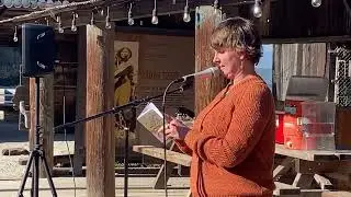 Leslie Beach @ Quiet Lightning / Poetry in Parks 2024