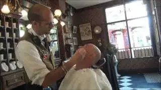 Dapper Dan's Hair Cuts barbier de Main Street USA disneyland paris