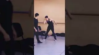 Dropped it beautifully! 👍 Acting exam #stagefight #stuntcombat #acting #stagecombat #imitation