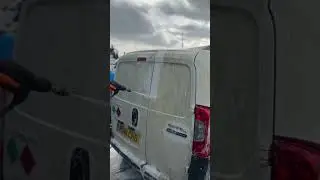 Does snow foam work? This one does! #automobile #detailing #satisfyingvideo