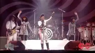 Janelle Mon&aacute;e - Givin' Em What They Love - Lowlands 2014