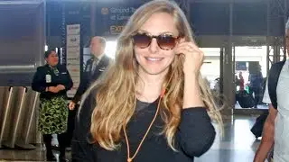 Amanda Seyfried Looking Skinny Post Pregnancy, Laughs Off Cucumber Questions