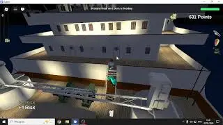 Today, the Titanic is realistic; it's going to sink. Be careful, everyone.