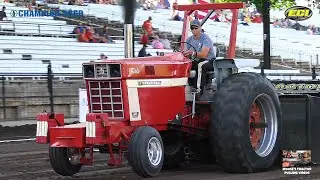 Tractor Pulling 2024: ECIPA 2 Hot 2 Farm Tractors. Monticello, IA. Great Jones Co Fair