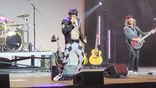 BOHEMIAN QUEEN's Paulie Z Dresses Up for Don't Stop Me Now in Detroit!