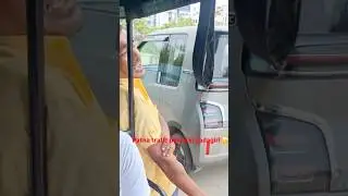 PATNA TRAFFIC POLICE APNA MANMANI😡KAR RAHI YEH RICKSHAW WALE KO MARA HATH PE😱#patnatrafficpolice