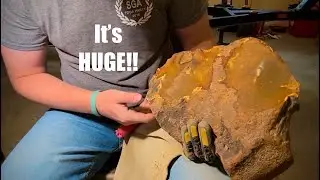 Flintknapping a MASSIVE Boulder! (Stone-2-Blade Challenge)
