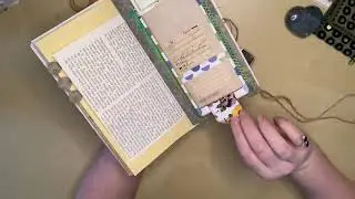 Custom Junk Journal | Pockets & Tucks | Flip-Thru