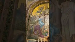 Inside Mary&rsquo;s Queen of Heaven and Earth Shrine Lourdes
