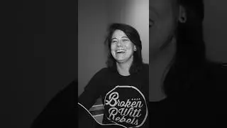 SONGWRITER SPOTLIGHT: Sonia Leigh