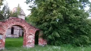 пос. Селижарово, село Хотошино, Тверская область. Разрушенная Церковь Воздвижения Креста Господня.