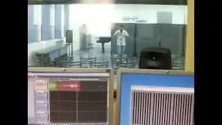 Looperman Beatboxing in a Studio