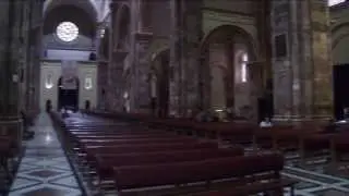 Tour Cathedral of the Immaculate Conception - Catedral Inmaculada Concepci&oacute;n - Cuenca, Ecuador -4