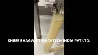 Vacuum powder transfer systems