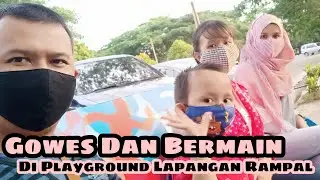 Gowes Dan Bermain Di Playground Lapangan Rampal
