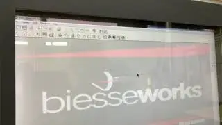 Biesse works changing tooling in spindle and magazine