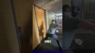 Посмотрите, как эта дверь будет разрушена за считанные секунды!
