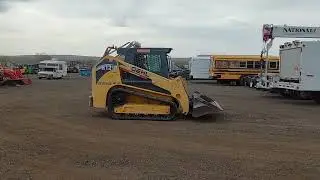 #17002 - Gehl RT210 Skid Steer