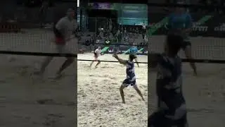 Isso &eacute; beach tennis!