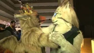 Tierney and Jenari Canoodling at MFF2014