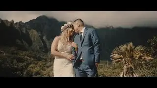 A Secret Elopement in Hawaii | Oahu Hawaii Destination Wedding