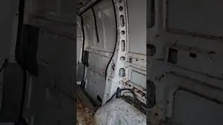 ASTRO VAN BUILD Cleaning pt 2 #astrovan #automobile #chevroletastro #chevy #chevroletsuv