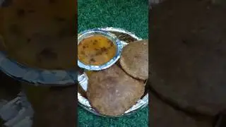 Mathura ka jabardast nashta bedmi puri or aloo ki sabji😋😋...#shorts#aloobedmi#viral#plzsubscribe