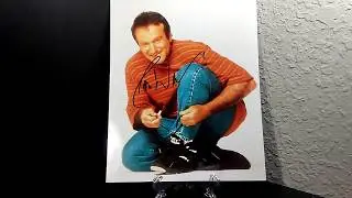 Evolution of a Signature Episode 4: Robin Williams