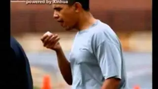 Obama Injured in B-Ball Game