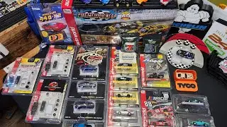 Monday Night Slot Cars!!!  Episode #40 Part 2 of the Kick 2025 Out the Door Giveaway!!!