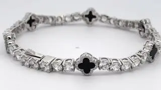 Black Clover Tennis Bracelet 4mm (Silver)