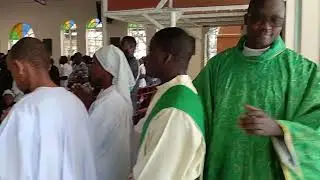 ONLY IN THE CATHOLIC CHURCH YOU SEE THIS BEAUTY