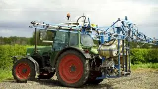 Balruddery Farm - Washing out chemical sprayers