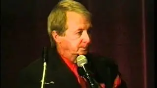 Xcon 2004 &mdash; Филип Корсо-младший &mdash; Наследие полковника Филипа Дж. Корсо &mdash; НЛО, часть 1