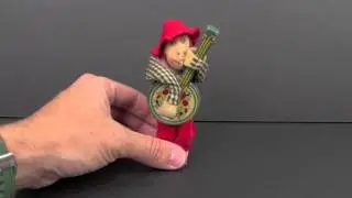 Windup Monkey Playing Banjo Toy