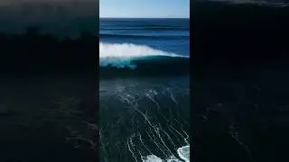 Giant Pipe 💣💣   #surf #surfing #pipeline #hawaii #surfer #surfers