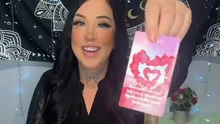 Эта любовь безусловна ❤️💗 Хочу сводить тебя на шоппинг 🛍️ ко Дню святого Валентина 💘