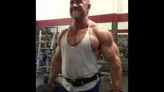 muscle and handsome daddy