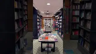 Hatchards London England 🇬🇧📕❤️ #booktube #booktok #booklover #authortube #reader #london
