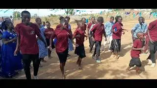 Moto wa njili dancing challenge by full gospel dancers crew at kwale County (Church anniversary)