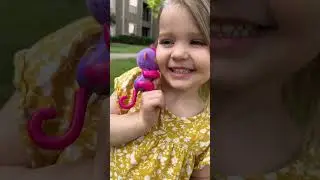 Playing outside this summer just got better with #Fingerlings! 🐵🌳 ✨