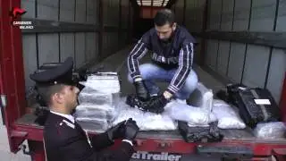 Sesto / I carabinieri scoprono 200 kg di hascisc in un tir