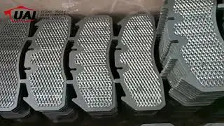 Bus Brake Pad Welded Mesh Steel Back Introduction
