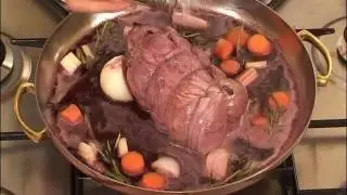 Cuisine : la viande - Boeuf braisé au barolo (vin rouge)
