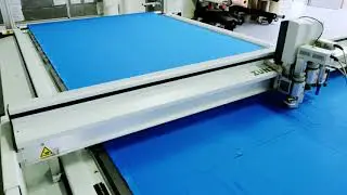 Digitaler Cutter von A&R Textil | Pr&auml;zise Schnitte in der Textilverarbeitung