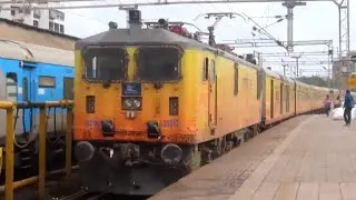 TEJAS WAP5 with TEJAS Express!!! Perfect Matching Combo!