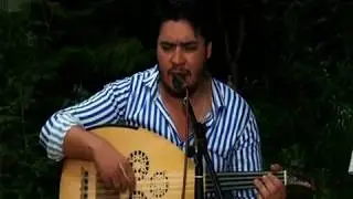 Adlen Fergani a l'occasion des Fiançailles de Son Cousin Amine Kardoussi Partie 03