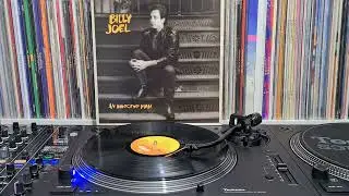 Billy Joel - Tell Her About It (1983)
