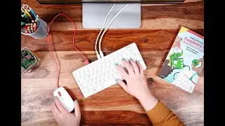 Обзор Raspberry Pi 400 - полный официальный комплект (UK)